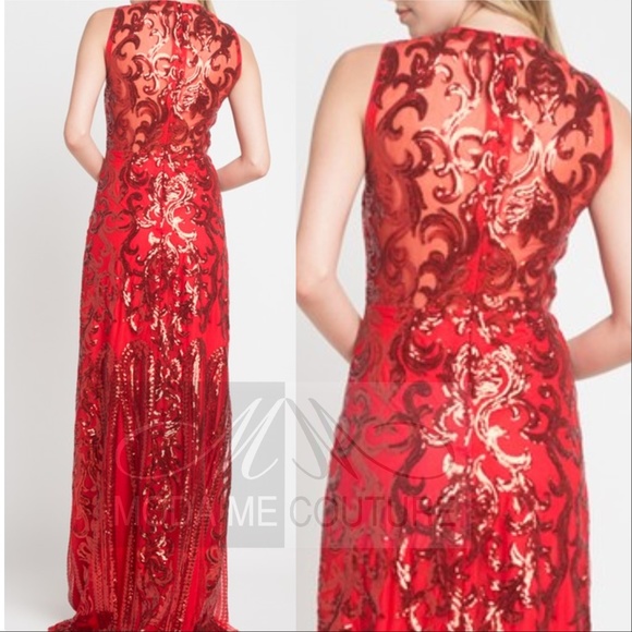DRESS FORMAL LADY IN RED SEQUIN GOWN - Picture 3 of 4